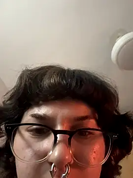 whitebunny88 online show from October 31, 2:57 am