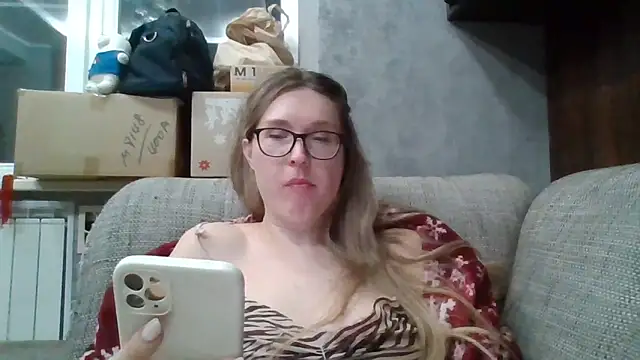 Jugira online show from April 15, 9:15 pm