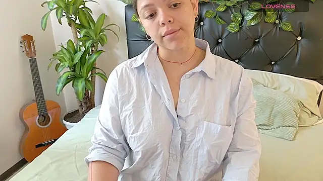 Amanda sweet online show from March 13, 2:51 pm