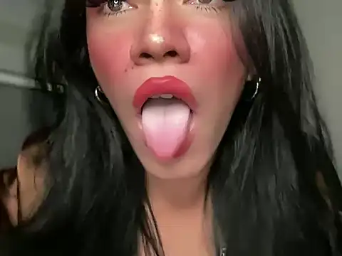 Misselliefayexxx online show from July 8, 10:34 pm