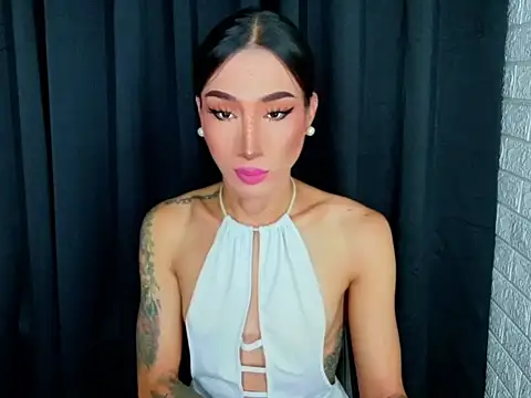 TRANSGODDESSA online show from July 2, 7:42 pm