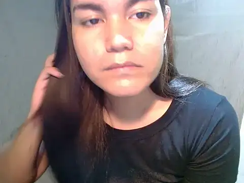 Enchantress Magdalena online show from March 5, 1:18 pm