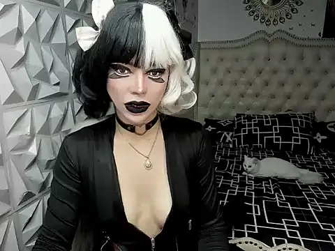 janecomander online show from April 17, 6:59 am