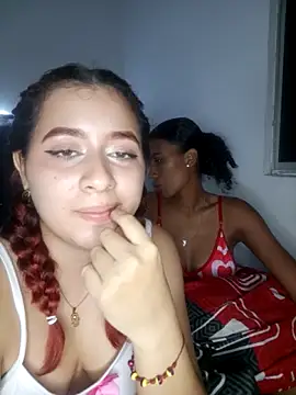 Chloe Sky love online show from March 15, 4:36 am