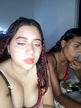 Chloe Sky love online show from March 22, 1:44 am