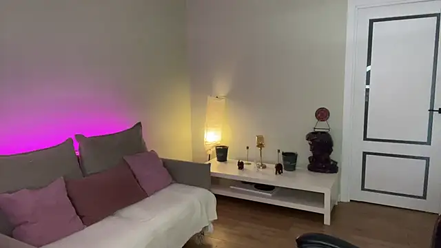 mistress of hearts online show from March 25, 5:00 am