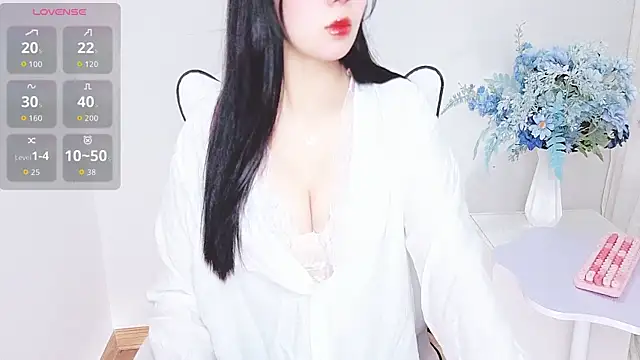 -Rose-Lucky- online show from April 4, 1:48 am