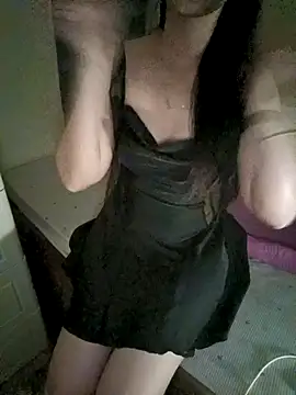 Jun-Mzzz online show from April 5, 3:44 pm