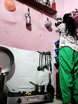 Cut ragni online show from March 23, 5:52 pm