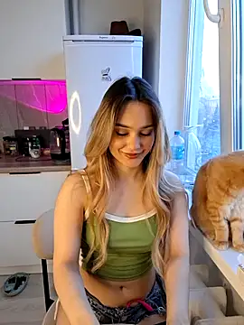 Chloe Ravens online show from March 21, 3:11 am