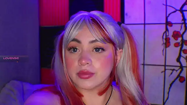 Vanelope sweet  online show from May 15, 3:22 am