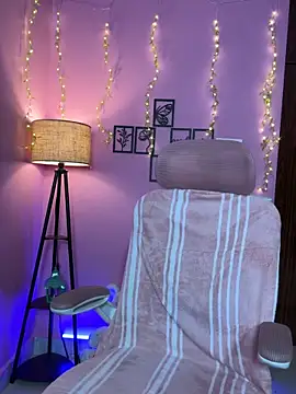 Neha18 online show from May 24, 8:35 am