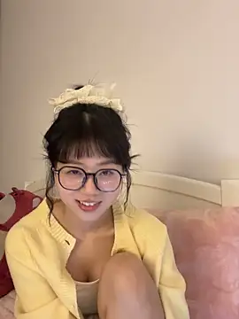 Ella-A9 online show from February 1, 7:12 pm