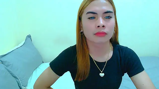 mikhaylahanderson online show from January 6, 3:10 am