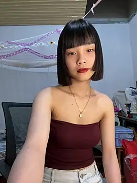 andymi1 online show from April 11, 7:45 am