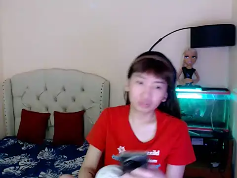 ShantalFoxxy  online show from March 28, 12:59 pm