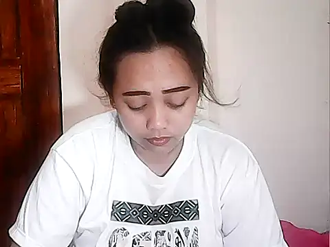 Pinay Chubby20 online show from May 3, 9:40 pm