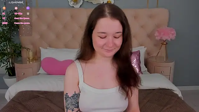 NancyJonson online show from April 11, 3:34 am