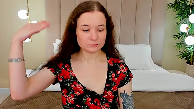 NancyJonson online show from September 11, 3:40 am