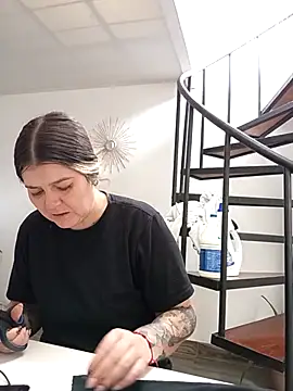 Fernandar2025 online show from March 23, 5:41 pm