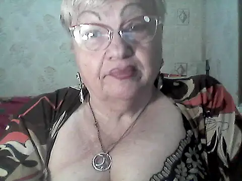 NatalieNorth online show from April 8, 11:07 pm