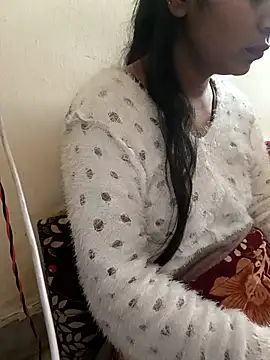 Alia-00 online show from February 11, 5:53 am