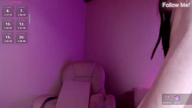 Ellie lowell online show from April 2, 3:15 am