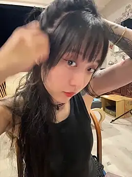 Etherealcat33 online show from May 3, 6:44 pm