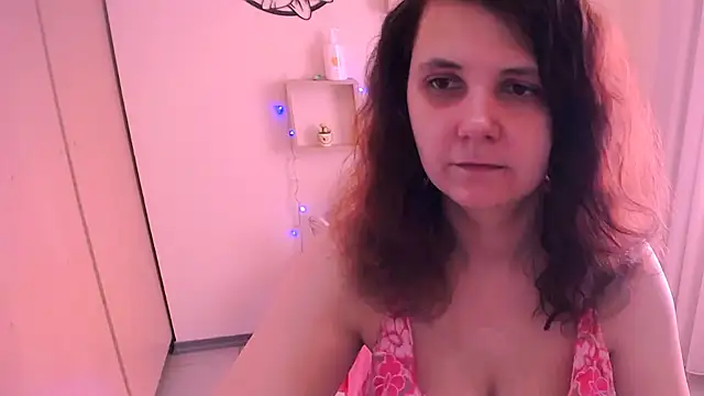 TwoBigSuns online show from July 14, 7:35 am