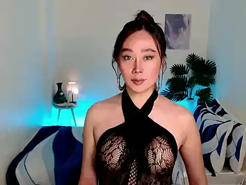 Ms yhanna online show from March 13, 2:02 am