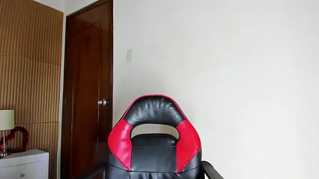 LilihtMature online show from April 24, 5:38 pm