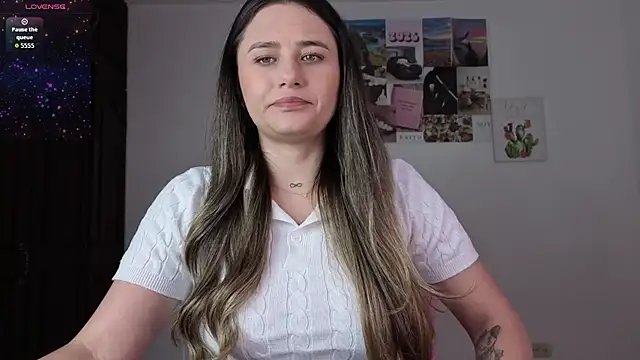 Veronika  Winslow  online show from June 20, 9:02 am