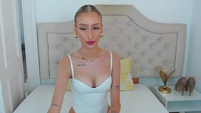 NatalieSensual online show from May 27, 8:55 am