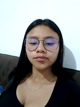 SofieLove 01 online show from March 24, 6:41 am