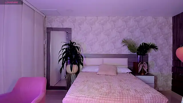 Alaiaguerra online show from April 6, 8:43 pm