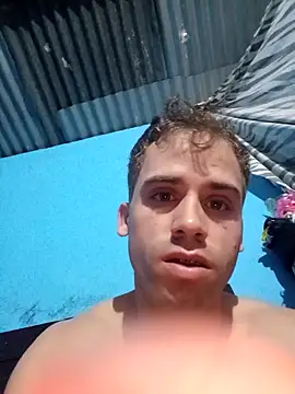 alex-golden online show from April 10, 1:06 pm