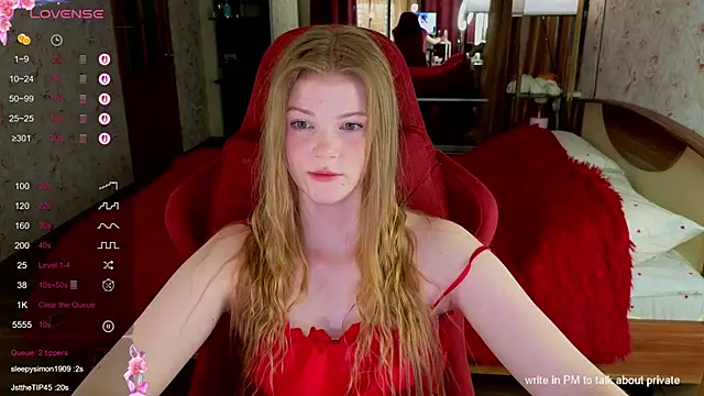 Jenny Skinner20 online show from April 6, 5:25 pm