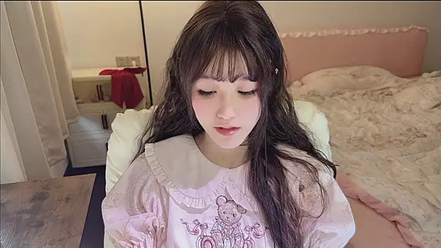 FuFu-puff online show from March 3, 5:02 am