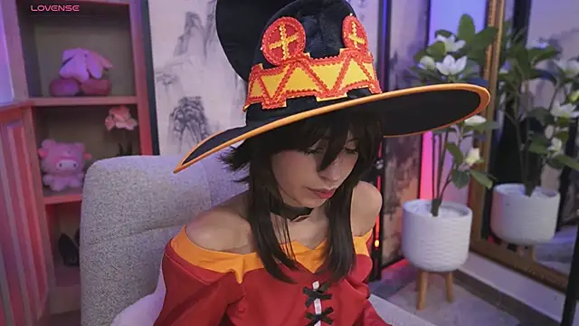 NamiKimura online show from April 14, 7:25 pm