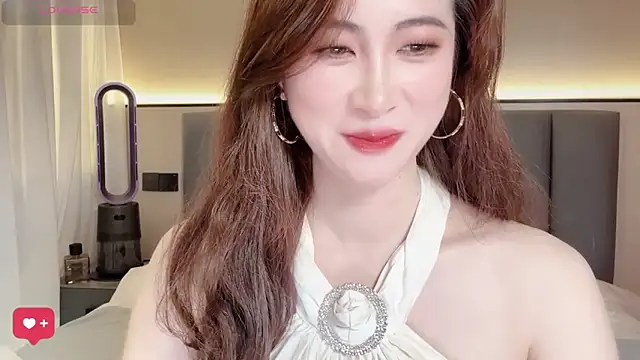 wuyueaini online show from April 10, 6:52 am