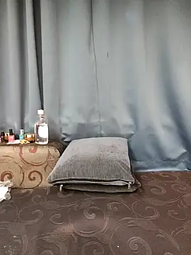 Misss-julli online show from March 14, 12:17 pm