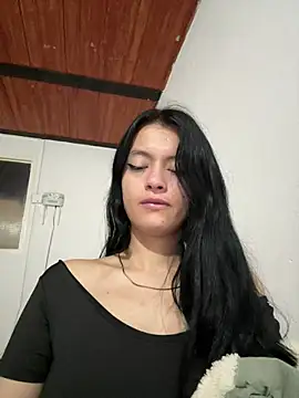 LiaCollings online show from March 11, 11:47 am