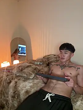 myc hot online show from March 8, 6:50 am