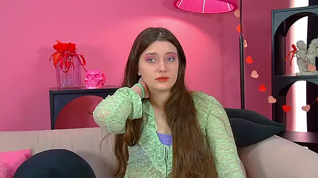 JessicaJewells online show from March 29, 6:34 am