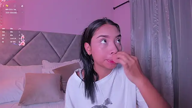 MissPocahontass online show from September 12, 11:39 am