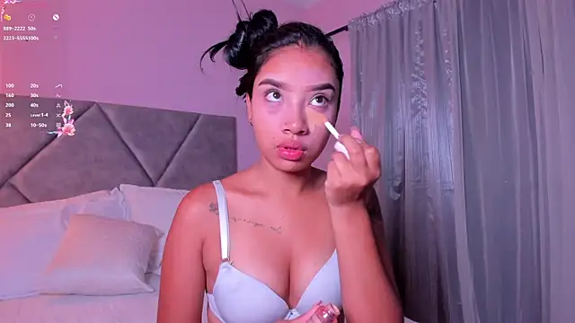 MissPocahontass online show from September 13, 11:40 am