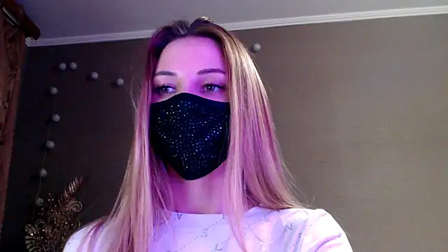 Iris lave online show from April 15, 5:46 pm