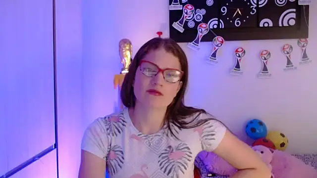 Camila-ventura online show from July 9, 1:35 pm