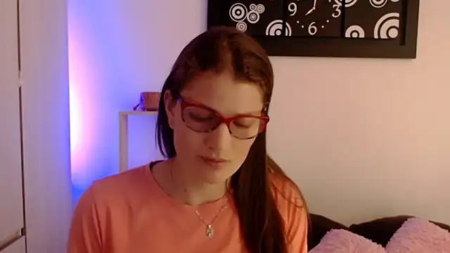 Camila-ventura online show from June 8, 1:01 pm