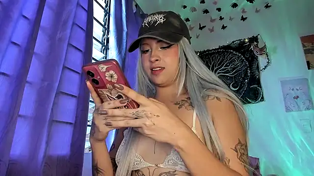 Sweet mim  online show from March 7, 11:01 pm